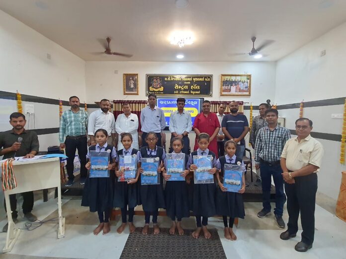 ઇડરની સરપ્રતાપ હાઈસ્કૂલ ખાતે શાળા પ્રવેશોત્સવ તથા કન્યા કેળવણી મહોત્સવ યોજાયો